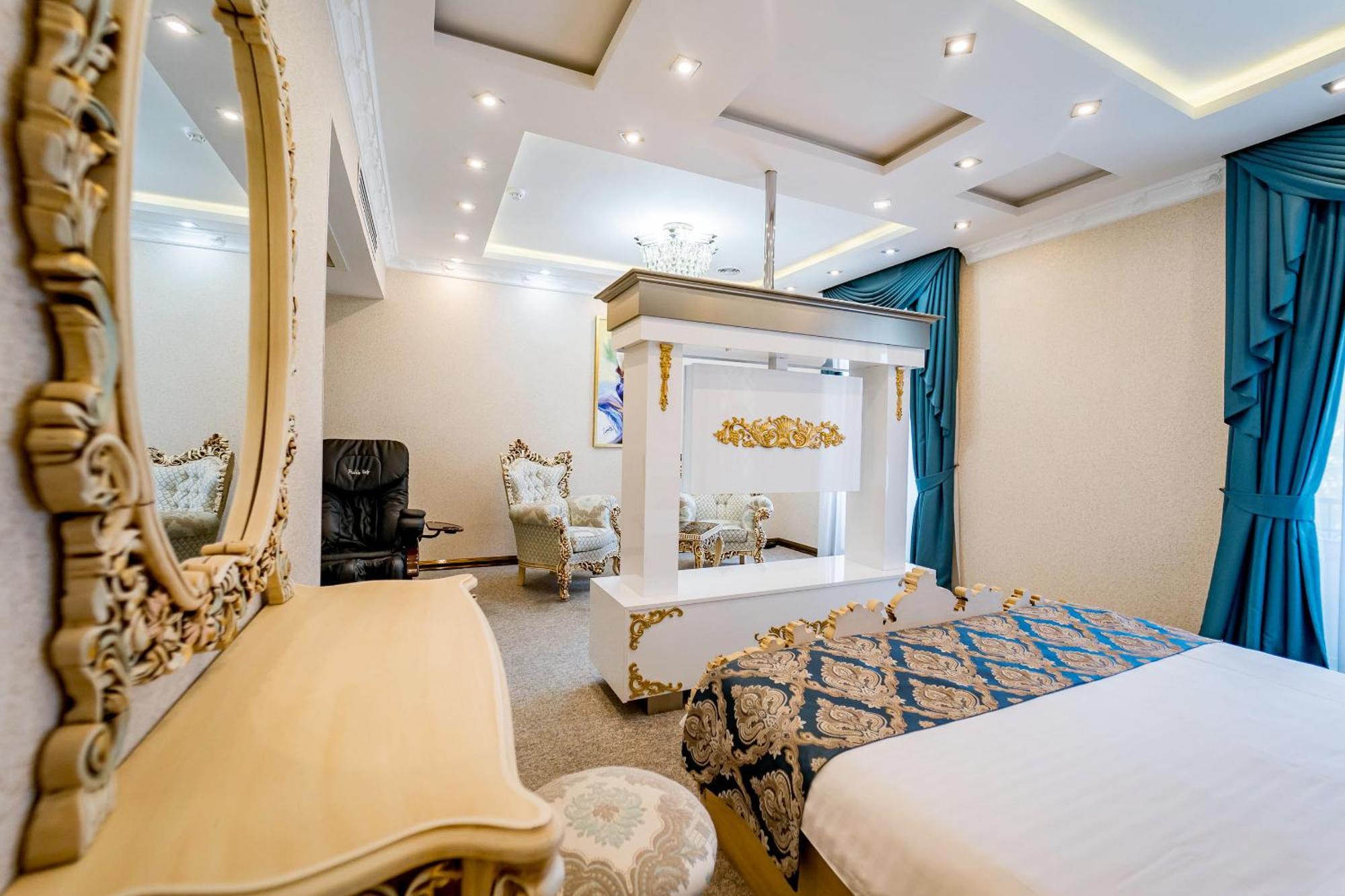 Hotel Aqua Liberty Tiflis Exterior foto