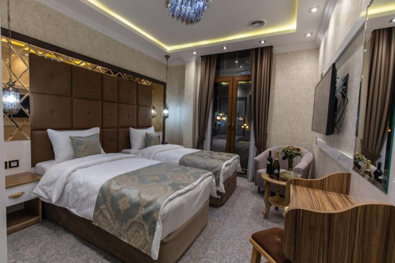 Hotel Aqua Liberty Tiflis Exterior foto